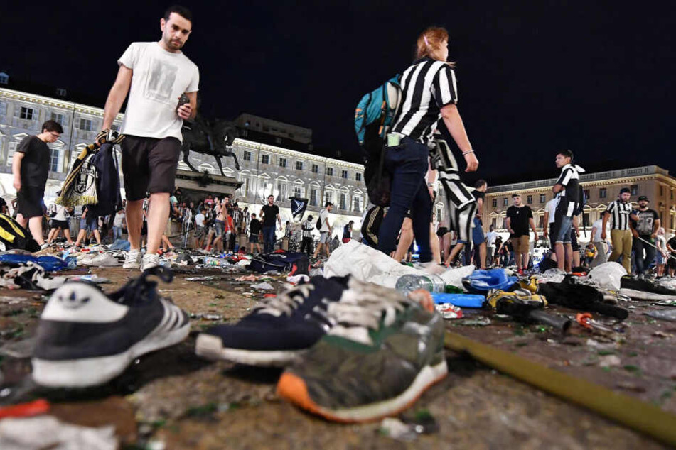 1527 Menschen wurden bei der Massenpanik am Sonnabend verletzt.