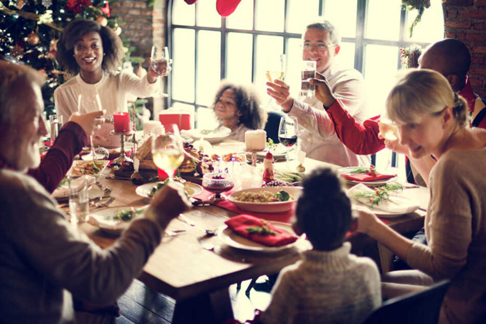 Weihnachten mit der
Familie könnte so schön sein… wenn da nicht immer die Familie wäre…