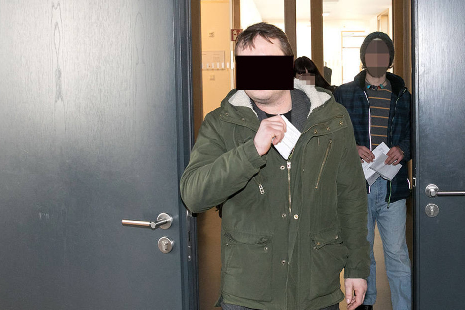 Steve G. (32) am Dresdner Amtsgericht