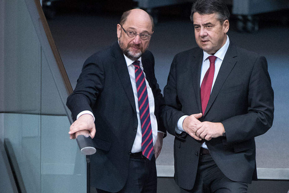 Außenminister Sigmar Gabriel wirft der SPD-Führung Wortbruch vor.