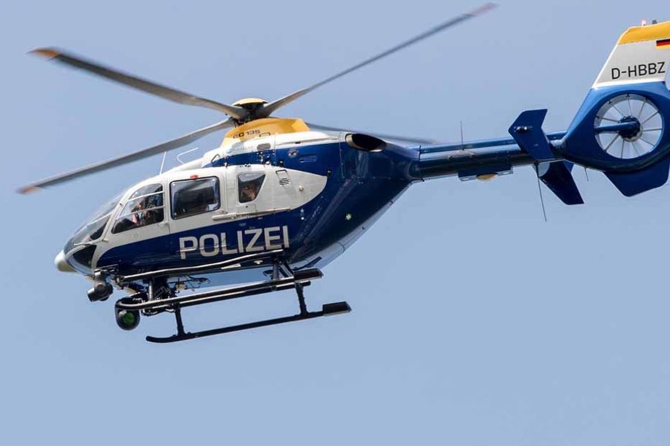 Mit einem Großaufgebot war die Polizei heute in Esslingen unterwegs. Dabei gingen ihnen zwei der drei in Zwiefalten geflüchteten Straftäter ins Netz.
