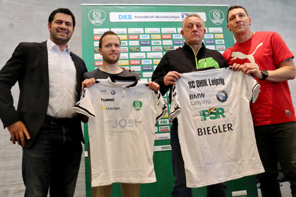 Eigentlich sollte Michael Biegler (2.v.r.) am 1. Januar 2018 den ehemaligen Co- und jetzigen Interimstrainer André Haber (2.v.l.) ersetzen.