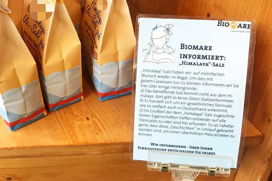 Neben dem Himalaya-Salz brachte das Geschäft in der Leipziger Südvorstadt einen Aushang an, um die Kunden aufzuklären.