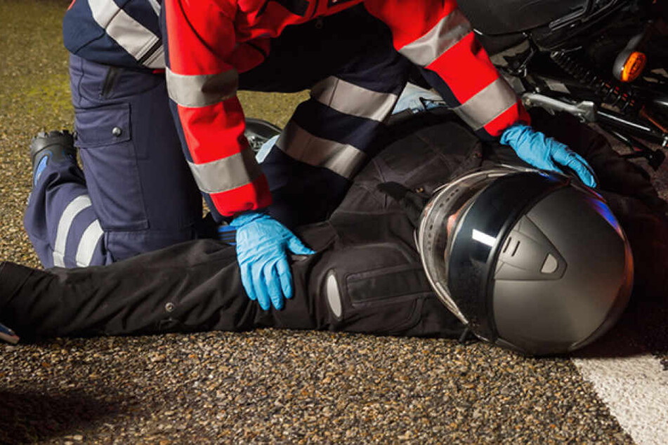Ein 16-jähriger Mofa-Fahrer wurde von seinem eigenen Vater überfahren (Symbolbild).