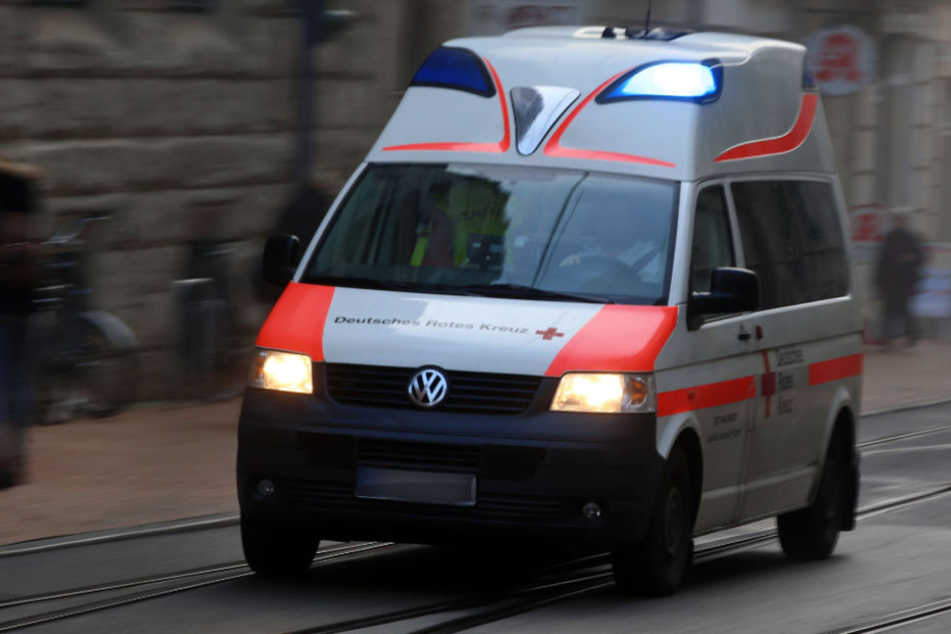 Die Verletzen mussten aus den Autos herausgeschnitten werden (Symbolfoto).