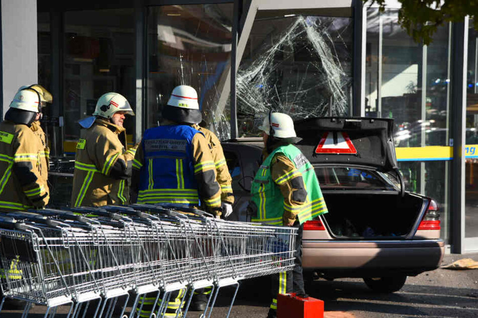 Feuerwehr am Unfall-Ort.