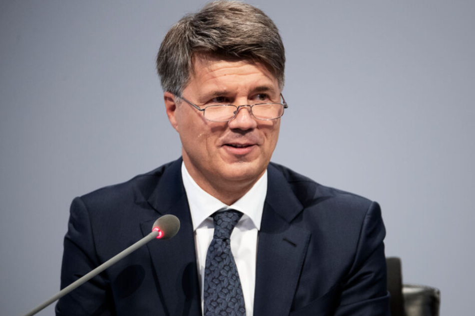 BMW-Chef Harald Krüger hat klare Forderungen an die Bundesregierung.