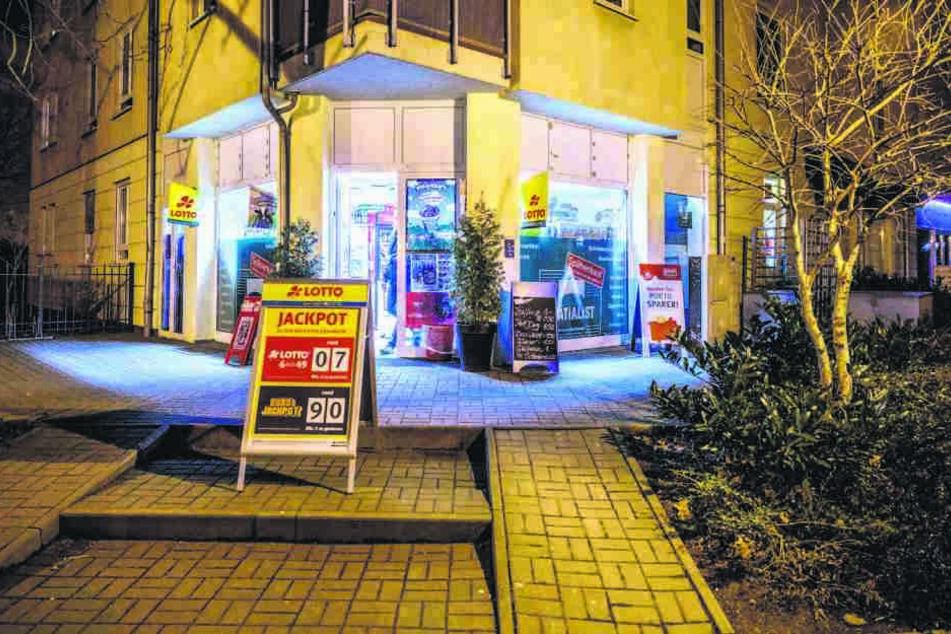 Hier schlugen die Räuber zu: Der "Späti" an der Augsburger Straße in Striesen.