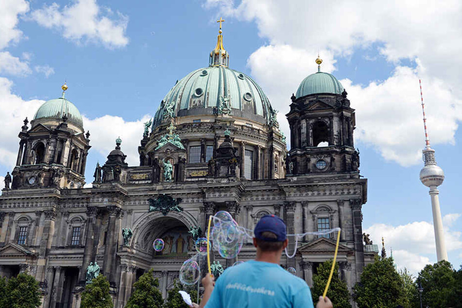 Wer kann sollte nochmal das schöne Wetter in Berlin genießen. Ab Donnerstag wird es radikal schlechter.