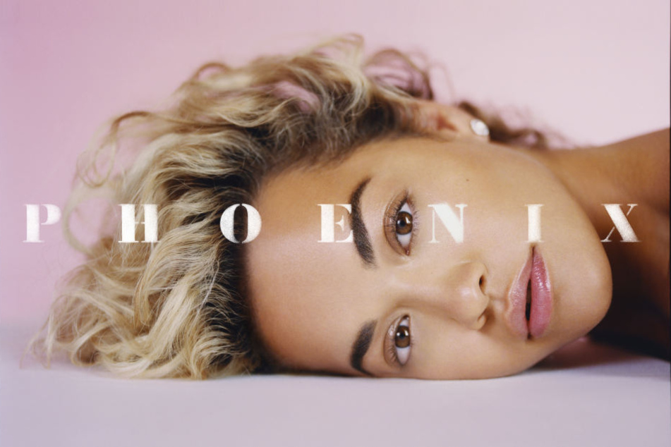 Das neue Album von Rita Ora heißt "Phoenix" und erschien am 23. November.