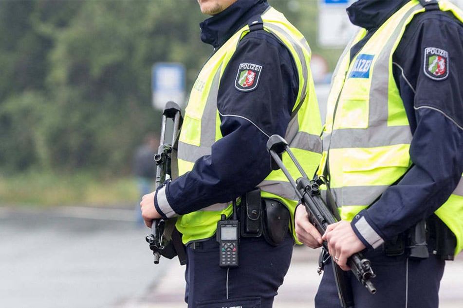 Polizisten aus Lippe haben bei den Kontrollen einen Reichsbürger festgenommen. (Symbolbild)