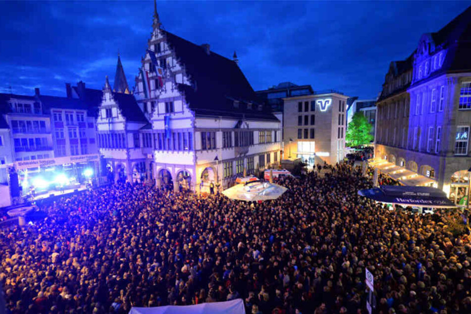 Das Frühlingsfest lockt jedes Jahr rund 300.000 Besucher an.