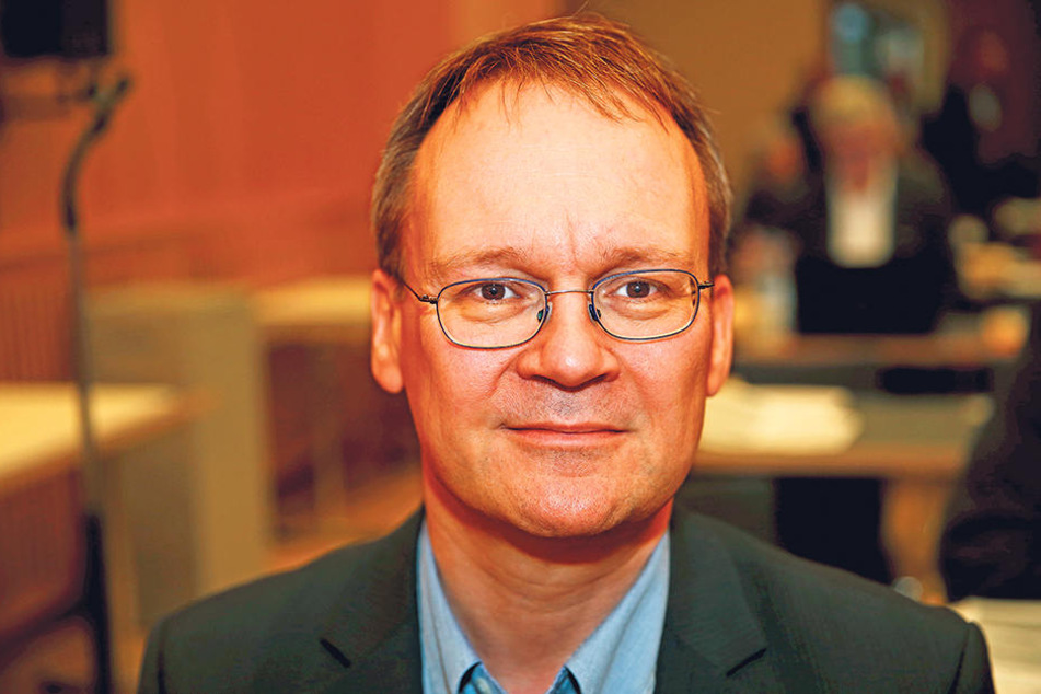 Stadtrat Tilo Wirtz (50, Linke)
lehnt die Fassade ab.
