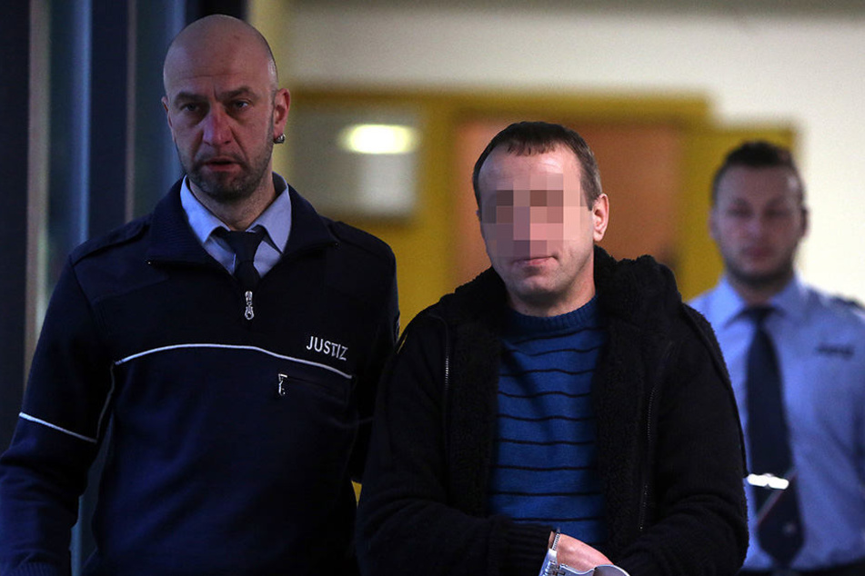 Für viereinhalb Jahre muss der Amokfahrer in den Bau.