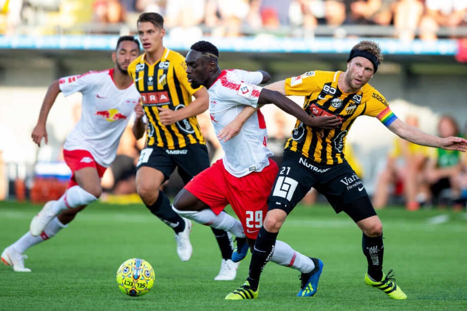 Oft am Ball, zum Tor reichte es nicht: RB Leipzigs Stürmer Jean-Kevin Augustin (#29).