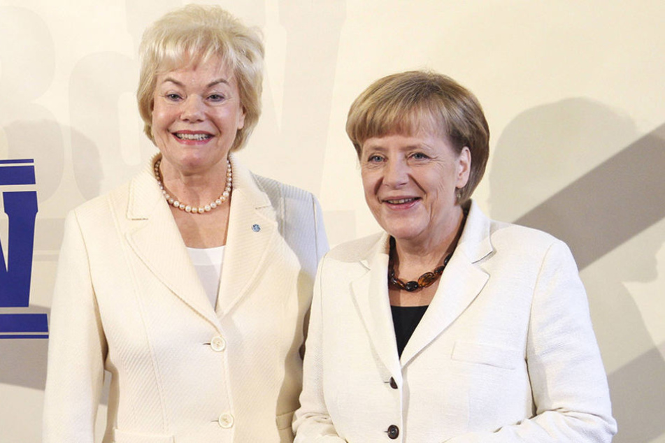 2014 noch scheinbar friedlich vereint: Erika Steinbach (l.) und Kanzlerin Angela Merkel.