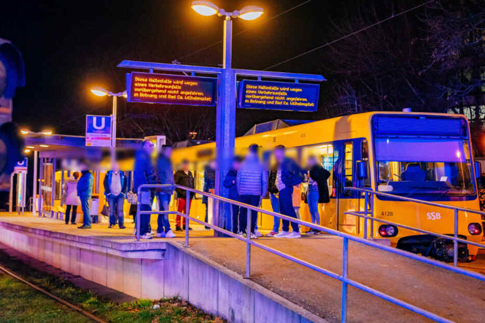 Der Unfall ereignete sich an der Haltestelle Gnesener Straße.