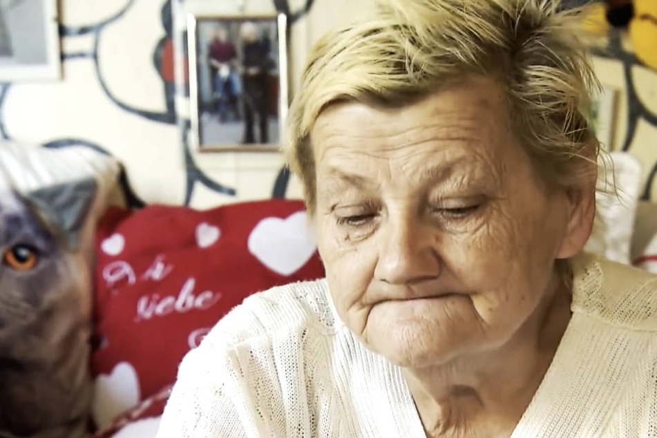 Familienoberhaupt Karin Ritter hat sich vehement gegen einen Umzug geweigert. Doch nun mussten sie und ihre Kinder umsiedeln und verbreiten in der Nachbarschaft Angst.