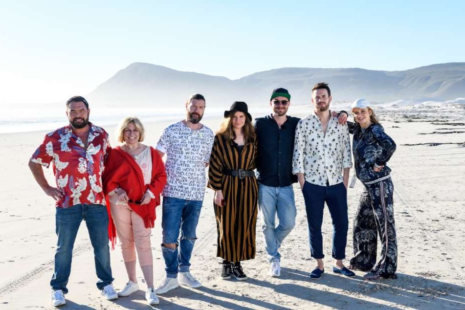 In der fünften Staffel "Sing meinen Song" sind dabei: Marian Gold (63, v.l.), Mary Roos (69), Rea Garvey (44), Judith Holofernes (41), Mark Forster (34), Johannes Strate (38) und Leslie Clio (31).