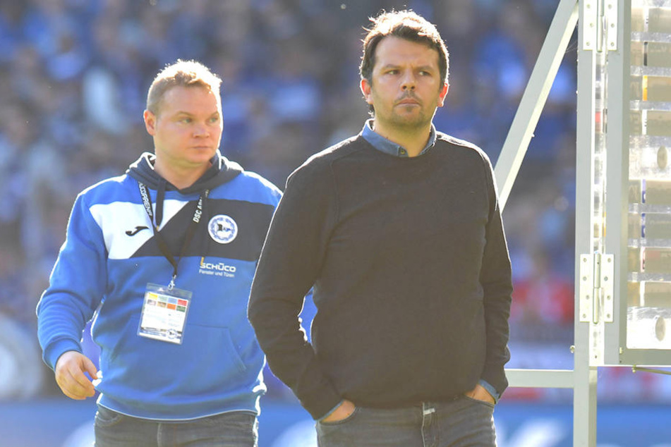 Vor Samir Arabi (38, re.) liegt ein Haufen Arbeit.