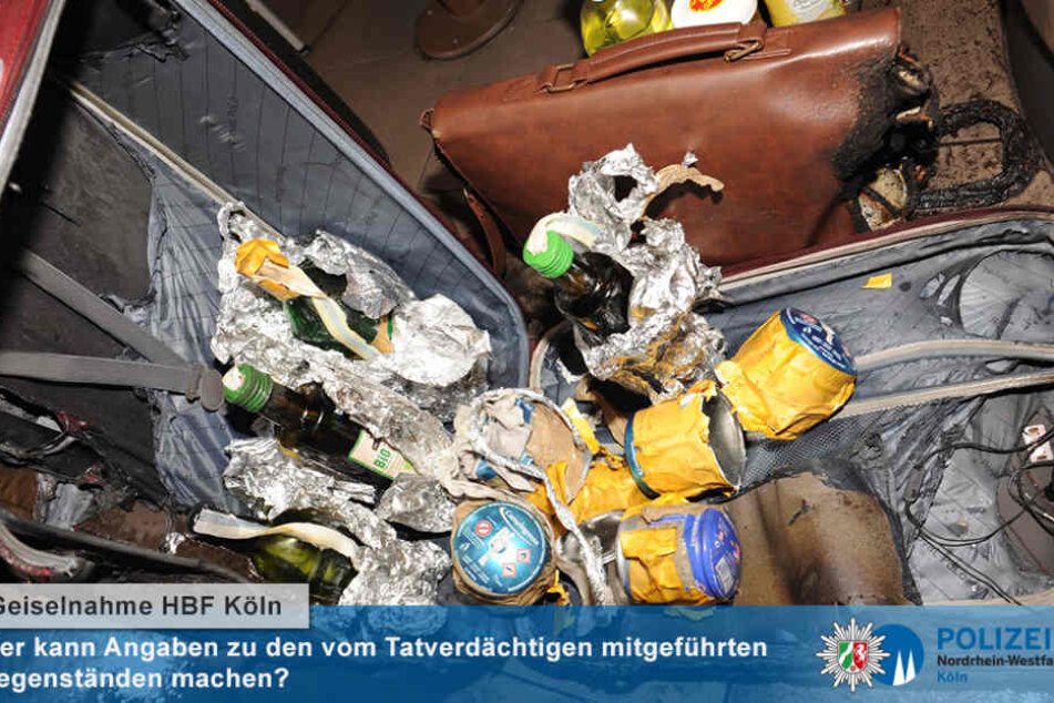 Diese Gegenstände soll der Täter mit sich geführt haben.