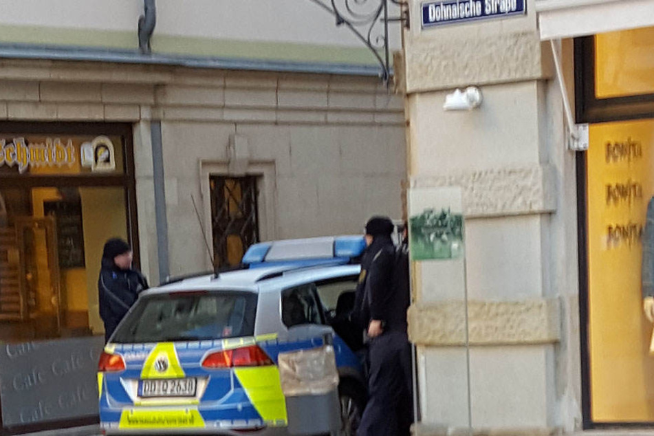 Der Zugriff erfolgte in der Dohnaischen Straße.