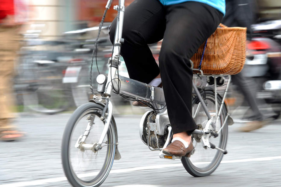 Die 57-jährige Frau leidet immer noch an den Folgen des Unfalls. (Symbolbild)