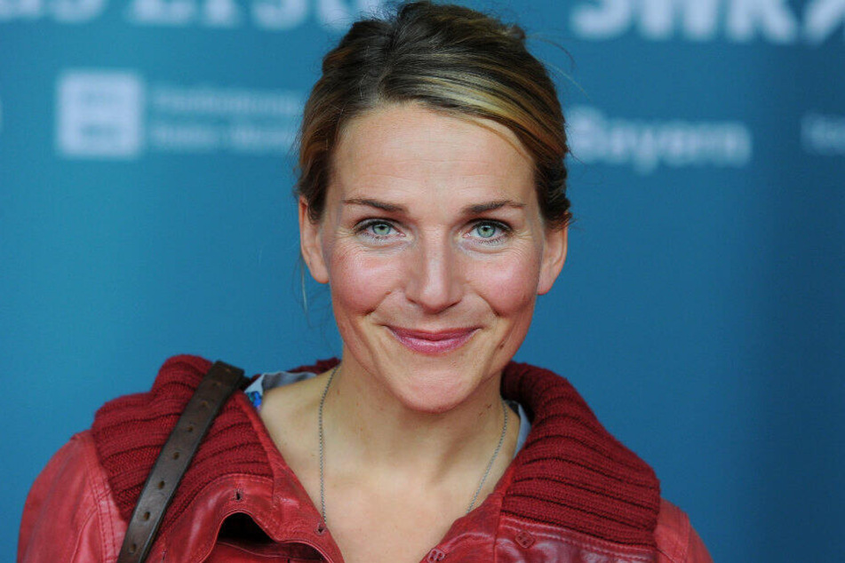 Die Schauspielerin Tanja Wedhorn kommt am 24.10.2012 zur Premiere des Films "Rommel" in Berlin. (Archivbild)