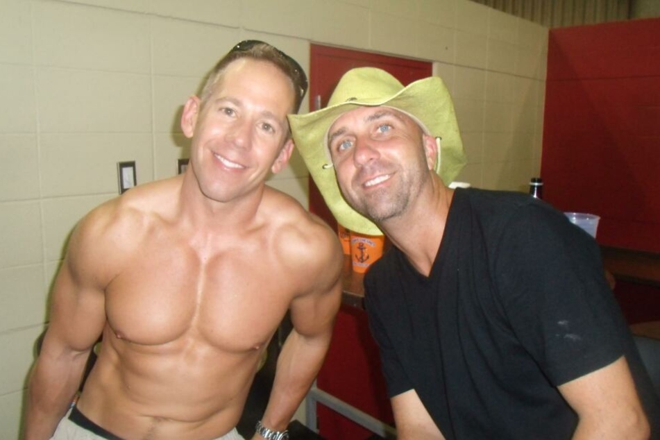 Jeff Gebhart (47,l.) mit einem Freund.