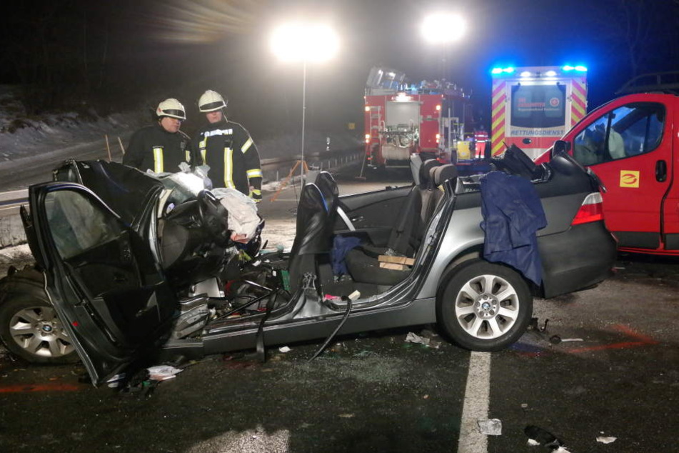 Die Eltern der acht Kinder starben bei einem schweren Verkehrsunfall.