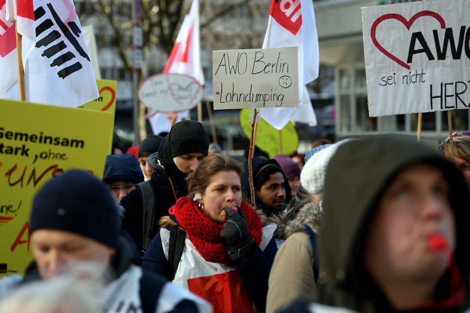 AWO-Demonstranten bei ihrem zweitägigen Warnstreik Mitte März. (Archivbild)