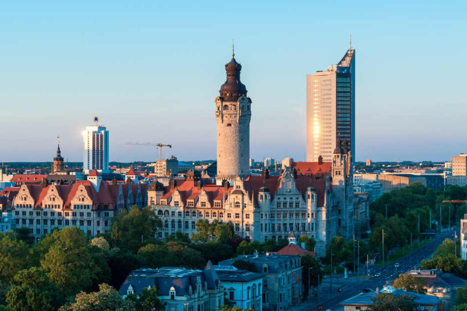 Leipzig freut sich über einen regen Beschäftigungszuwachs, weiteren Zuzug und glückliche Einwohner.