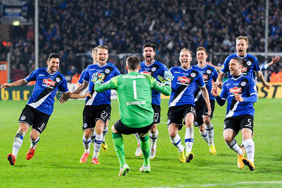 Im DFB-Pokal-Viertelfinale 2014/2015 konnte Arminia die Gladbacher im Elfmeterschießen bezwingen.