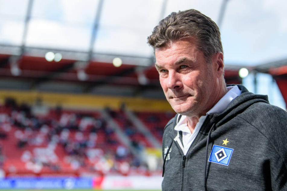HSV-Trainer Dieter Hecking gibt sich bescheiden.