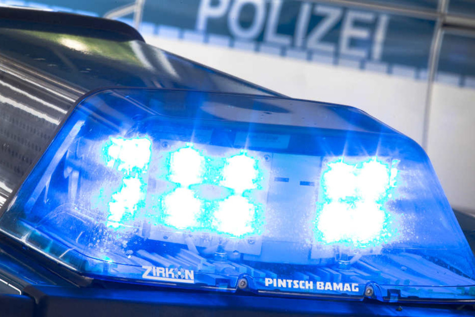 Die Polizei musste einen betrunkenen Schwarzfahrer kontrollieren. (Symbolfoto)