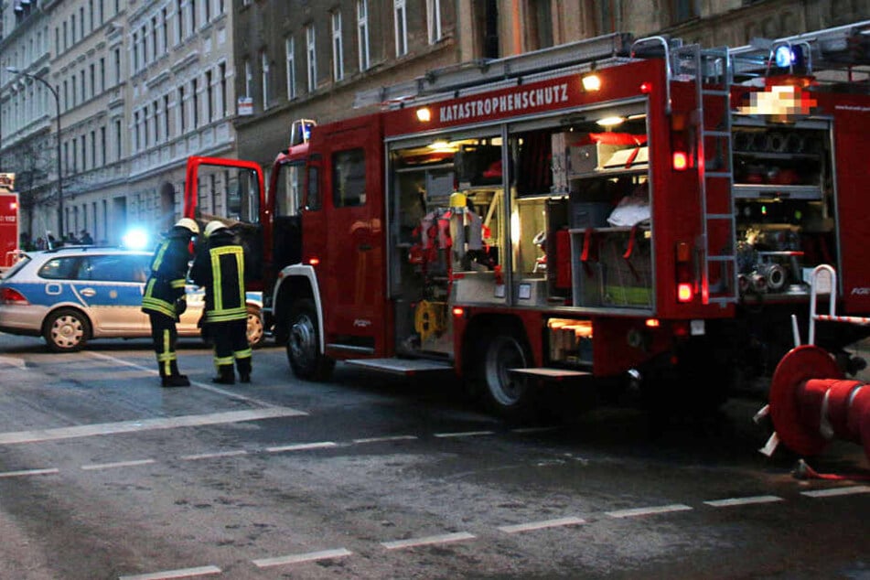 23 Einsatzkräfte rückten an, um das Feuer zu löschen. (Symbolbild)