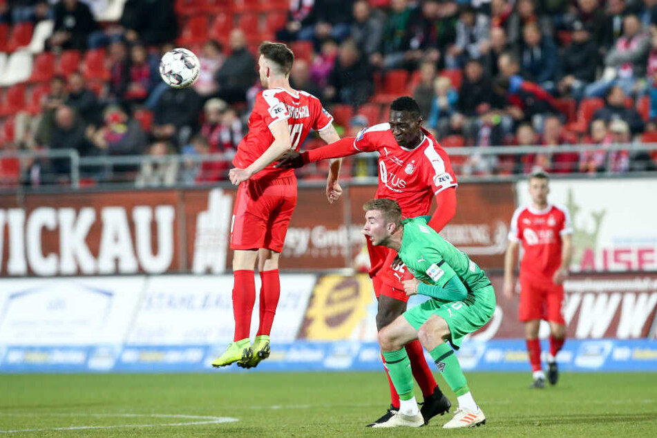 Christian Bickel, Tarsis Bonga und Weltmeister Christoph Kramer.