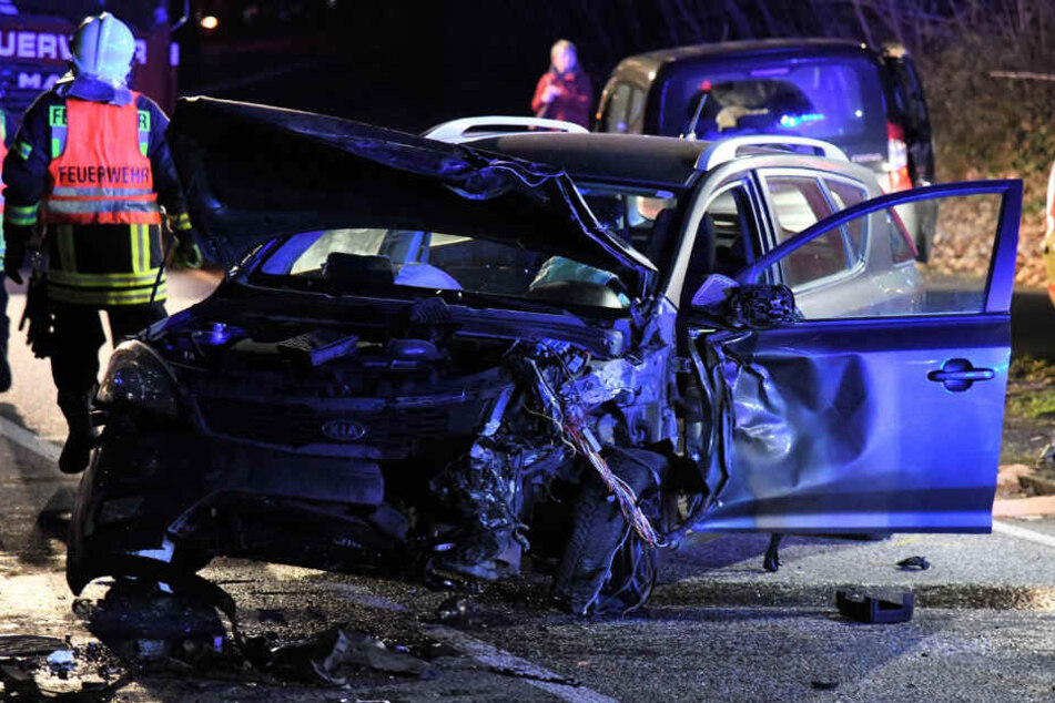 Ein schwerer Unfall hat am Mittwochabend das Nadelöhr zwischen Potsdam und Groß Glinicke für mehrere Stunden blockiert.
