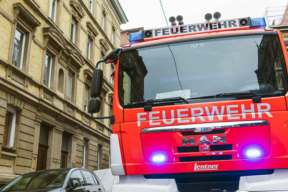 Im Saale-Orla-Kreis brannte ein leerstehendes Haus. Der Schaden beläuft sich auf rund 800.000 Euro. (Symbolbild)