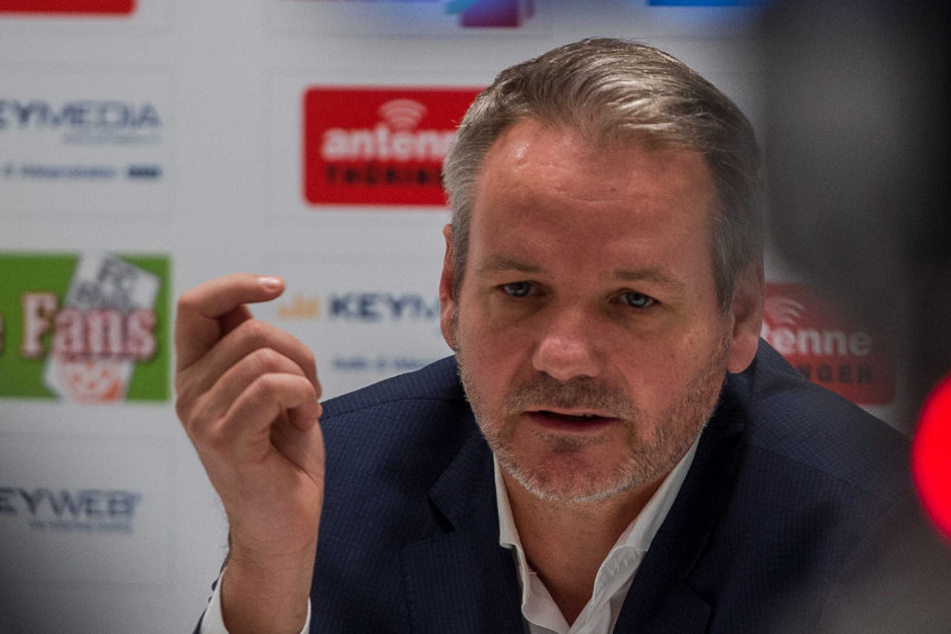 Präsident Frank Nowag sieht noch Hoffnung für einen Klassenverbleib.
