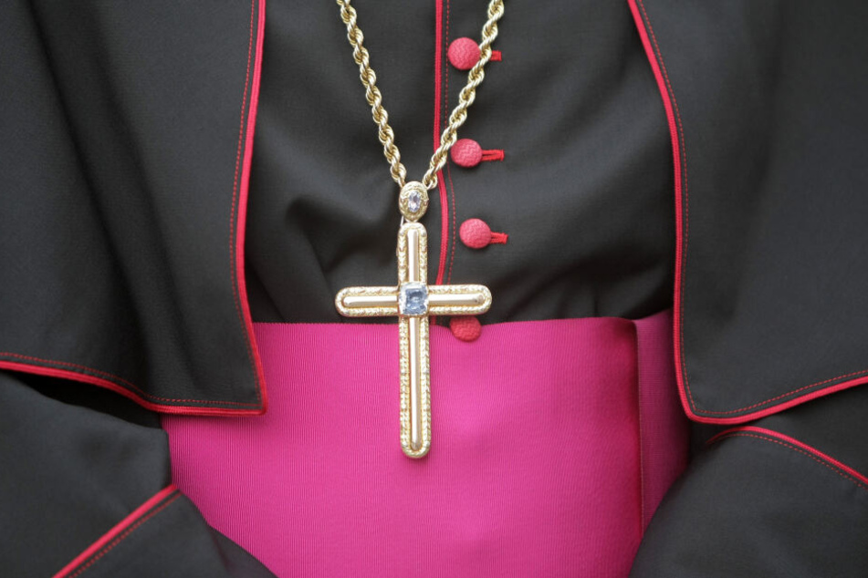 Rund 100 katholische Priester des Erzbistums München sind im Visier der Staatsanwaltschaft. (Symbolbild)