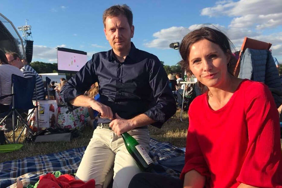 MP Michael Kretschmer privat mit seiner Frau Annett Hofmann (44). Zusammen sieht man das Paar auch auf CDU-Wahlplakaten.