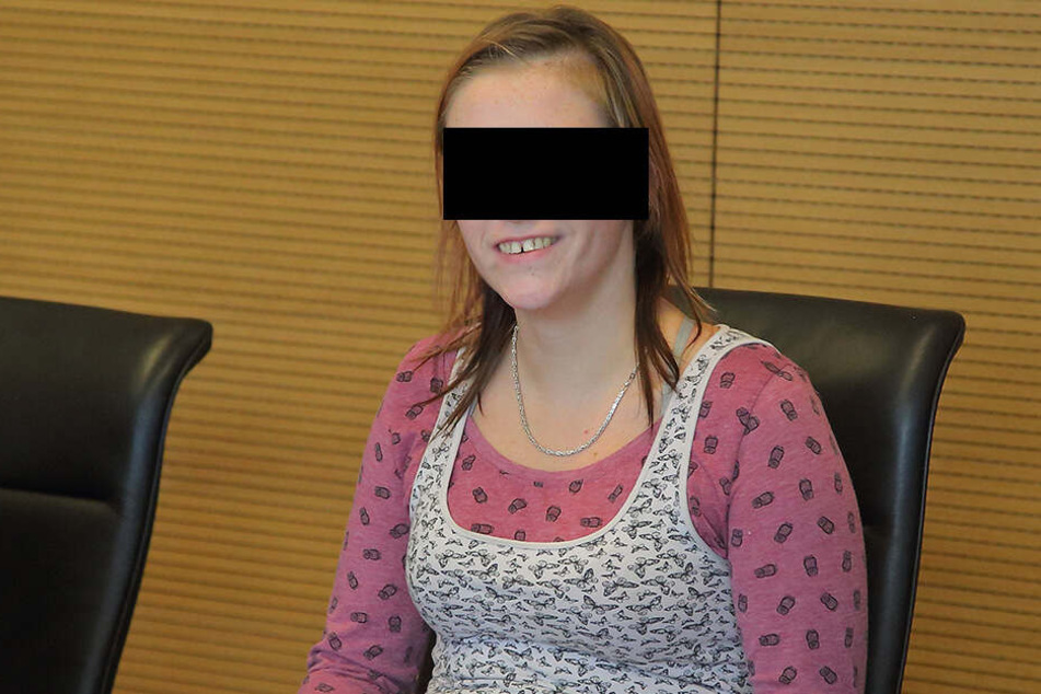 Jennifer T. (25) bei der Verhandlung im September 2018.