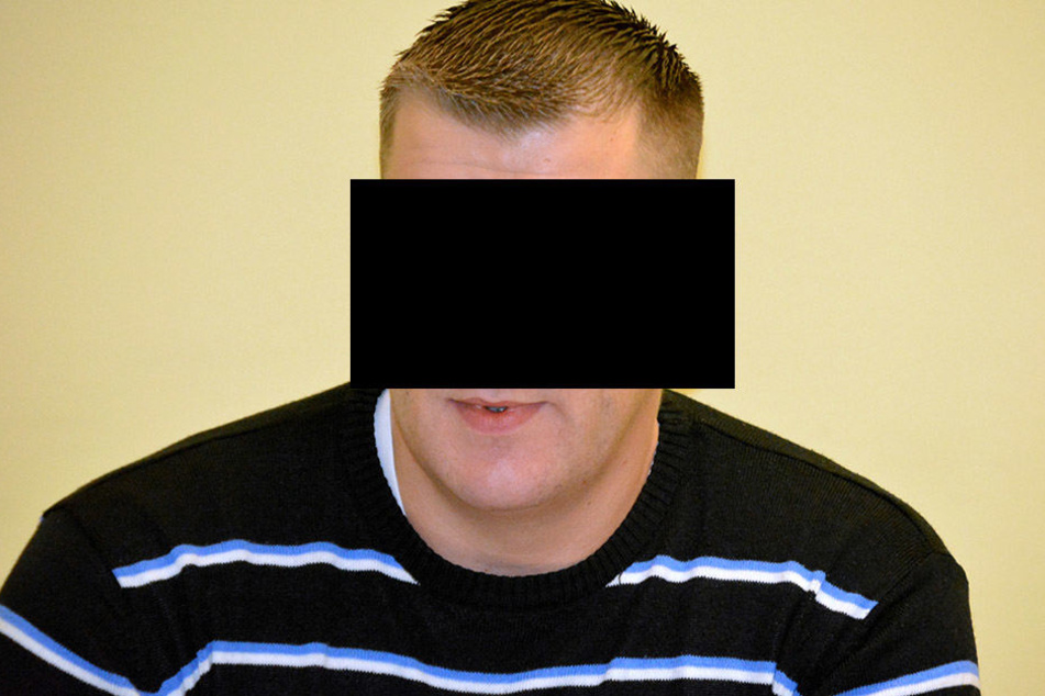 Michael H. (32) randalierte und prügelte, musste deswegen vor Gericht.