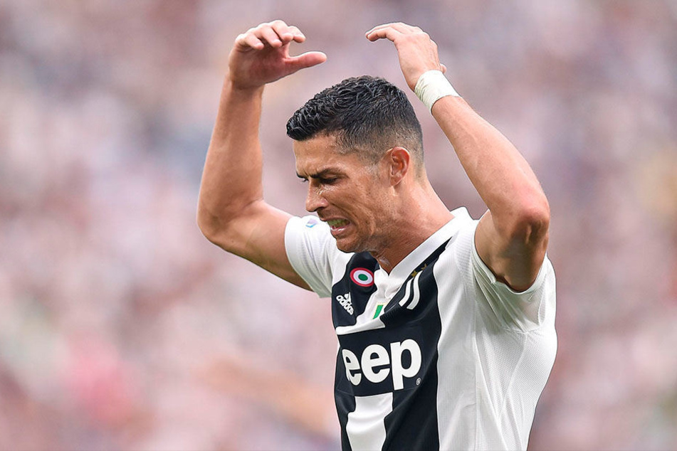 In vier der vergangenen fünf Jahre war Glamour-Fußballer Ronaldo mit der prestigeträchtigen Weltfußballer-Trophäe bedacht worden.