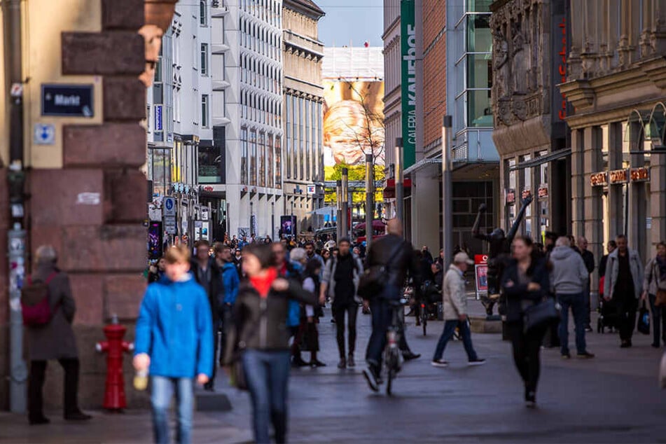 Am Mittwoch hatte der Stadtrat beschlossen, die Läden in der Innenstadt am 18. März zu öffnen.