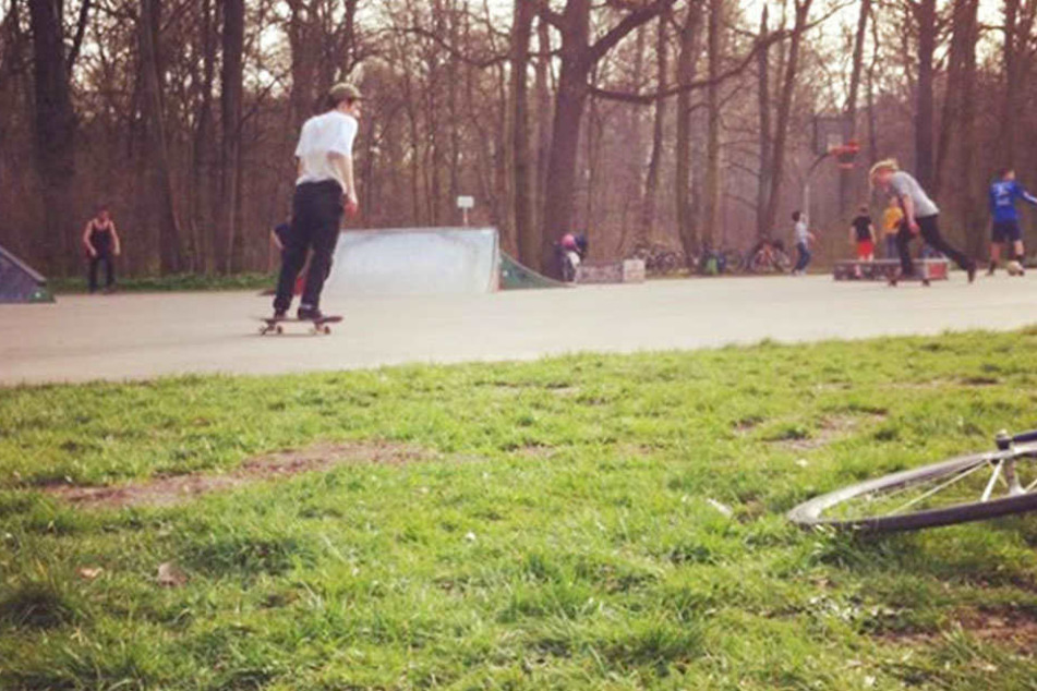 Die Skate-Anlage im Clara-Zetkin-Park wird in den nächsten Tagen erneuert.