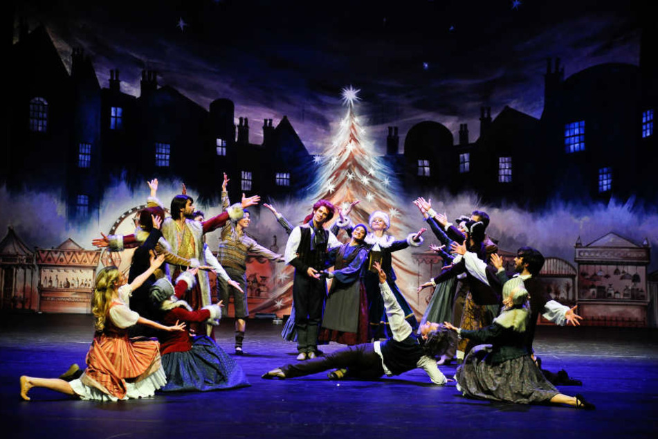 Im Chemnitzer Opernhaus kann man die Weihnachtsgeschichte als Ballett erleben.