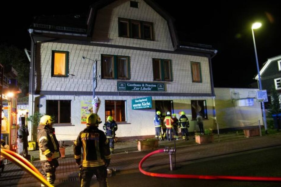 Die komplette Pension musste evakuiert werden.