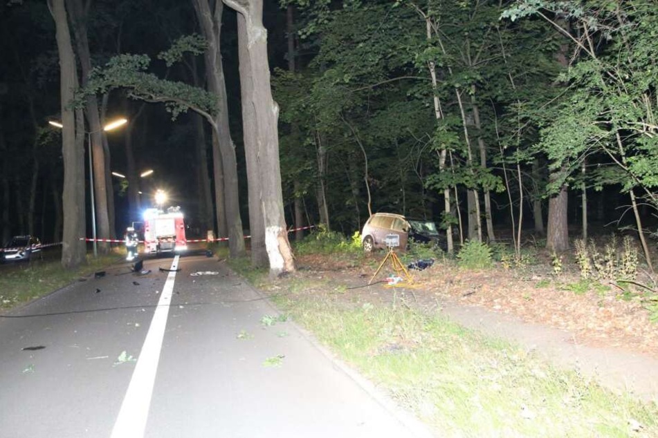 In Berlin-Reinickendorf ist es in der Nacht zu Sonntag zu einem tödlichen Unfall gekommen.